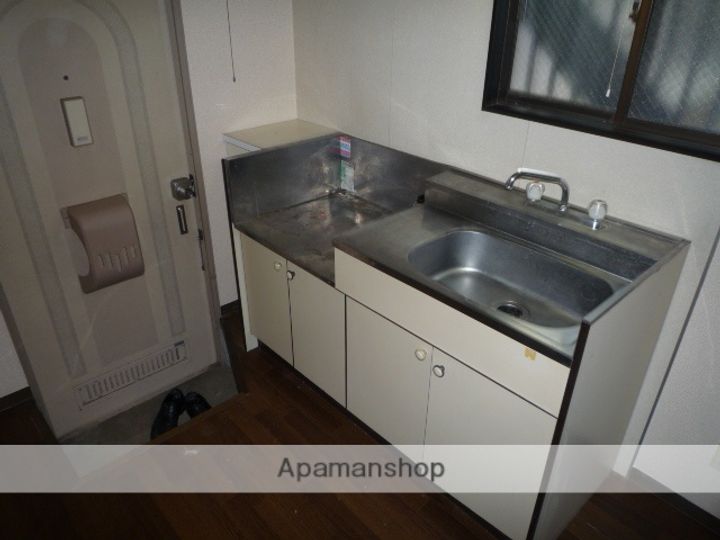 東京都杉並区天沼3丁目の賃貸アパートのキッチン