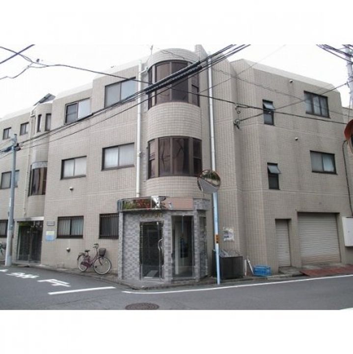 ルプレ荻窪の外観