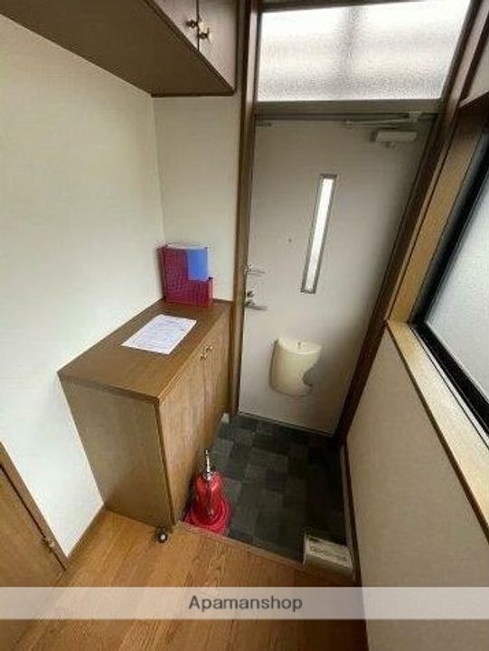 東京都三鷹市上連雀7丁目の賃貸アパートの内装