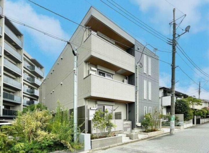 セレスティア荻窪の外観