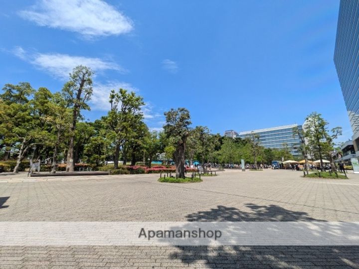 東京都中野区中野3丁目の賃貸アパートの周辺