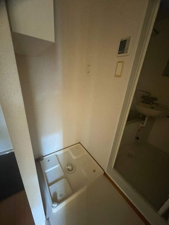 レオパレスメゾン錦の内装