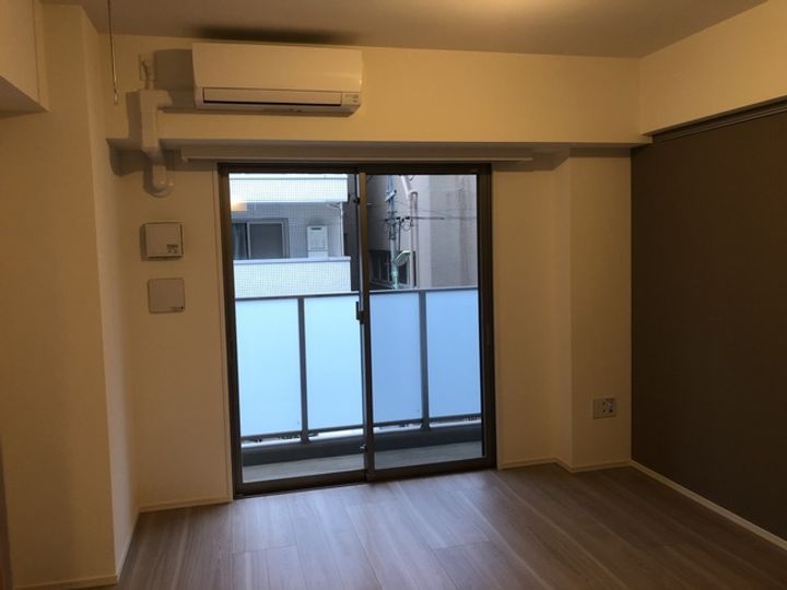 L・BASE押上NORTHの居間