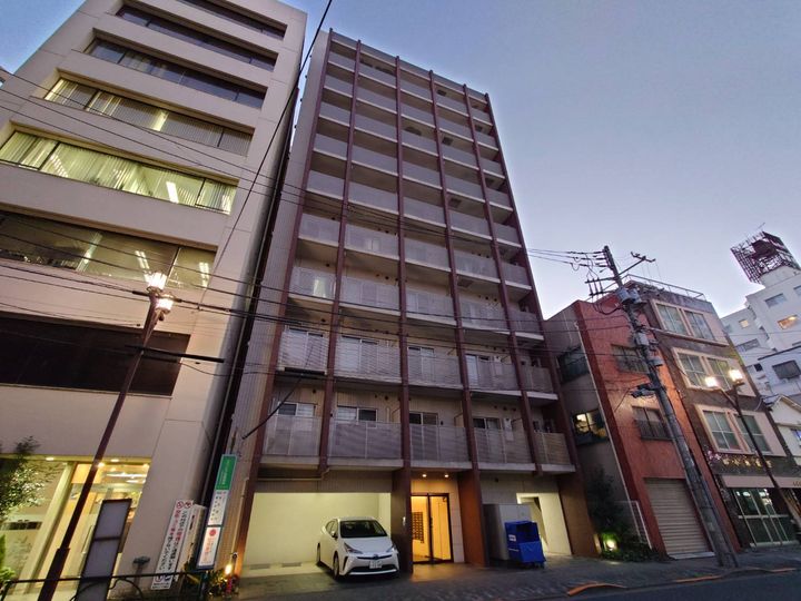 レジディア浅草吾妻橋の外観