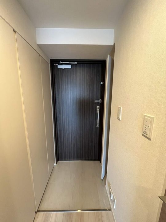 パークアクシス入谷の玄関