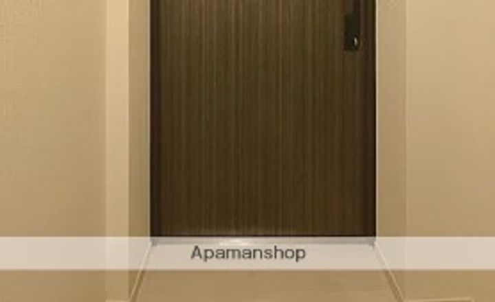 東京都江東区千石2丁目の賃貸マンションの玄関
