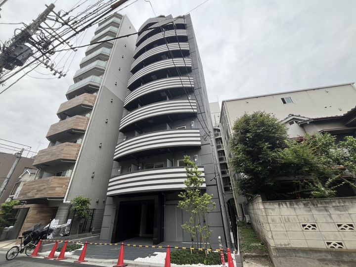 アジールコート門前仲町の外観