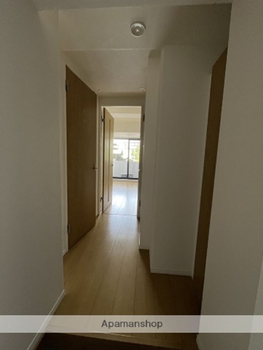 ミライズ南千住の玄関