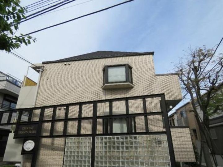 東京都世田谷区上馬1丁目の賃貸マンションの外観