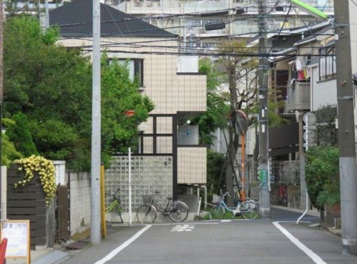 東京都世田谷区上馬1丁目の賃貸マンションの外観