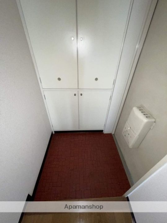 メゾンボヌールの玄関