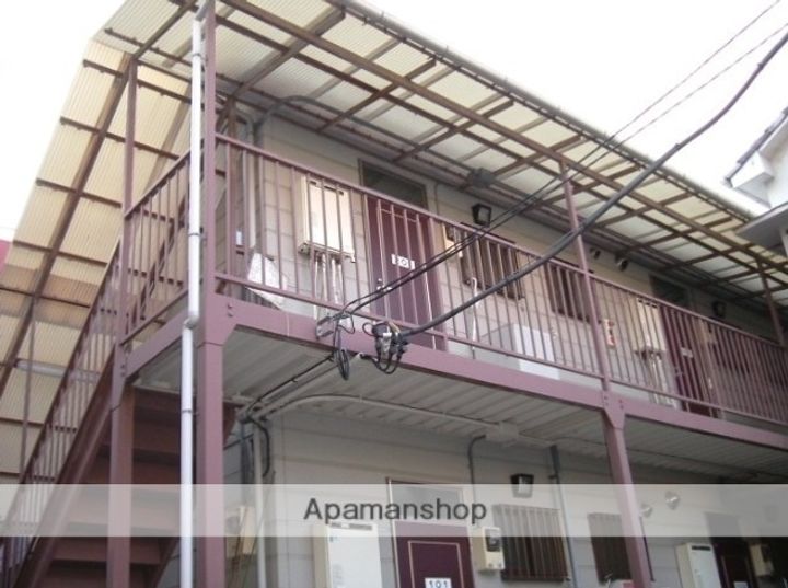 東京都北区滝野川7丁目の賃貸アパートの外観