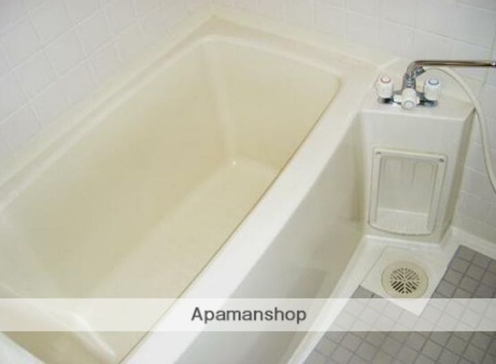 東京都北区滝野川3丁目の賃貸マンションの風呂