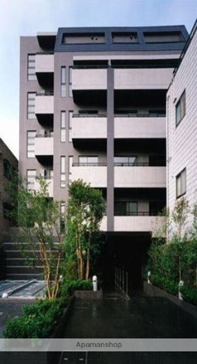 東京都文京区千石2丁目の賃貸マンションの外観