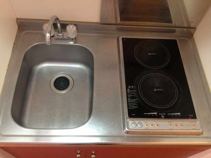 レオパレス三鷹深大寺のキッチン