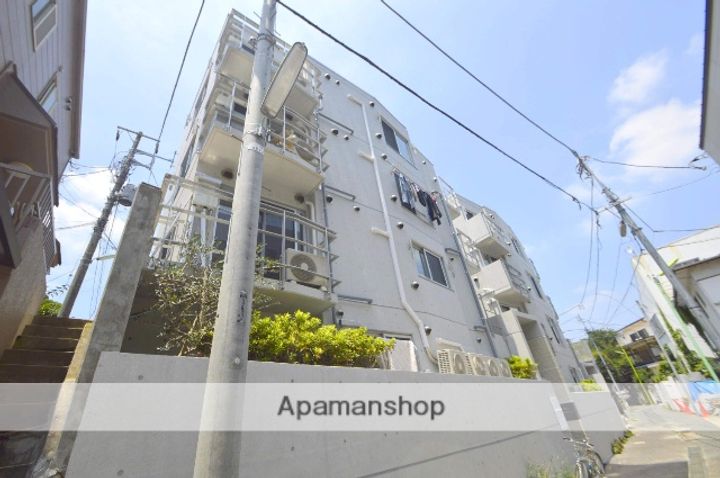 ドエル下北沢の外観