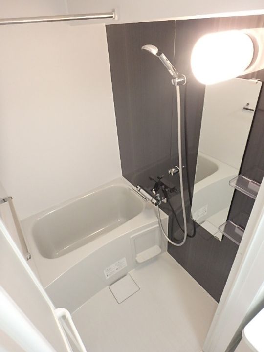 東京都北区上十条5丁目の賃貸マンションの風呂