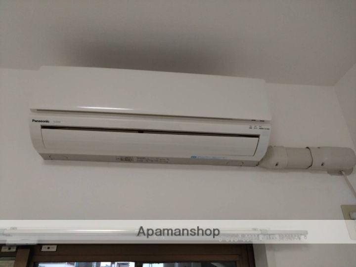 東京都三鷹市井口3丁目の賃貸マンションの内装