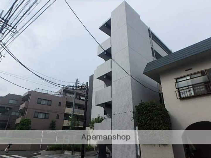 東京都世田谷区砧4丁目の賃貸マンションの外観