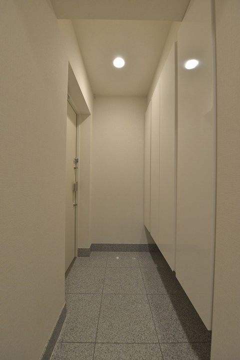 グランドコンシェルジュ六本木の玄関