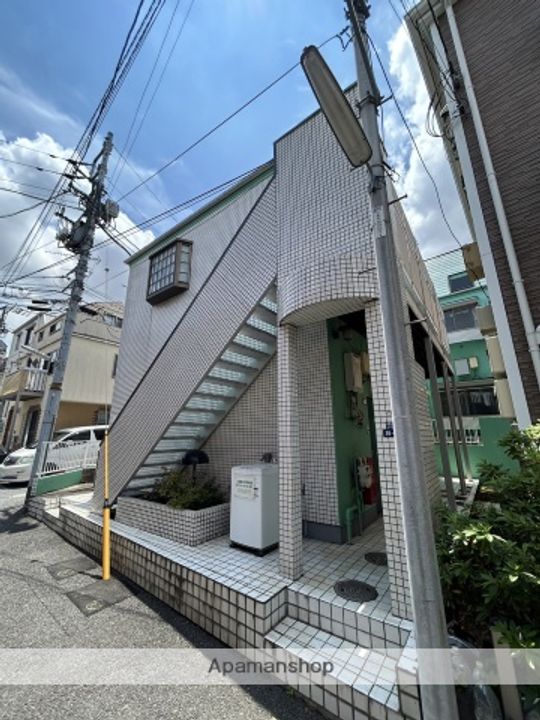 プラザ・ドゥ・モーリスC棟の外観