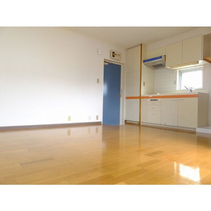 東京都練馬区旭丘2丁目の賃貸マンションの居間