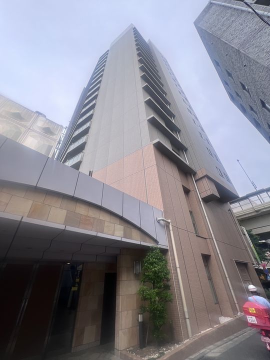 ドゥーエ幡ヶ谷の外観