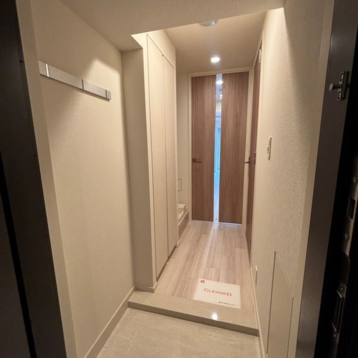 パークアクシス新宿百人町の玄関