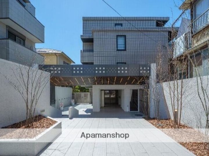 ユーレジデンス高円寺の外観