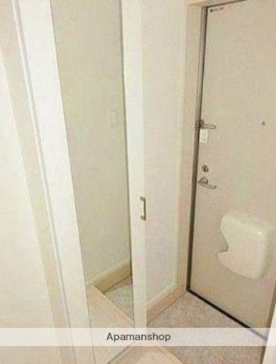 ハーモニーテラス関町の玄関