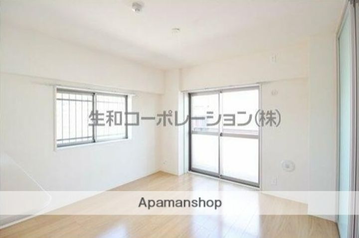 オンズマリーナ田端の居間
