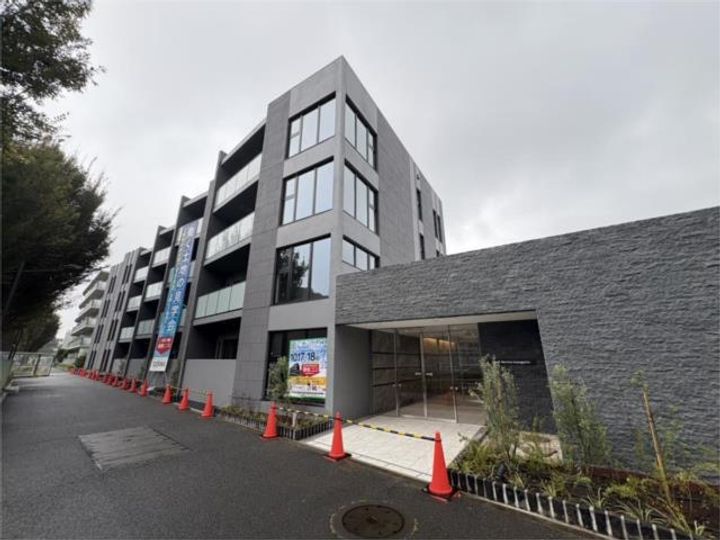 STADT NERIMAーKASUGACHOの外観