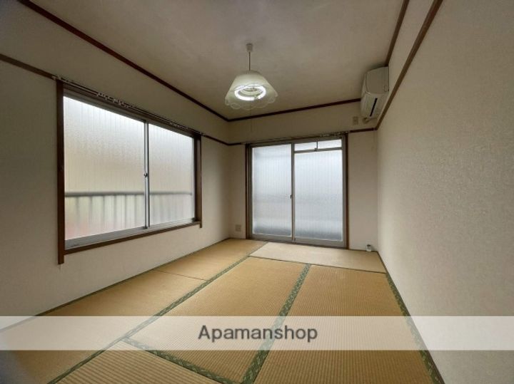 中村マンションの内装