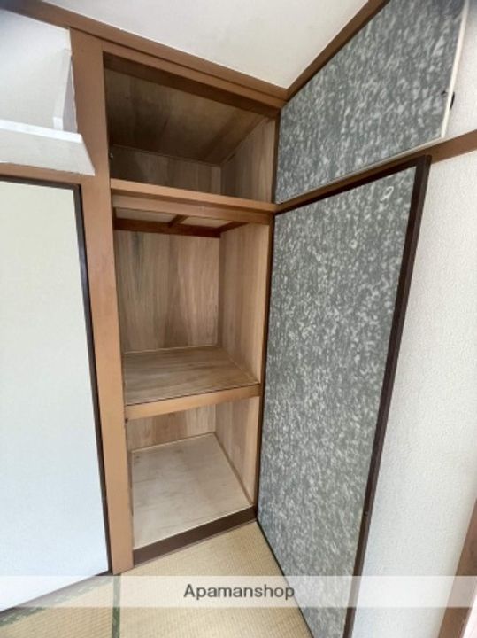 中村マンションの内装