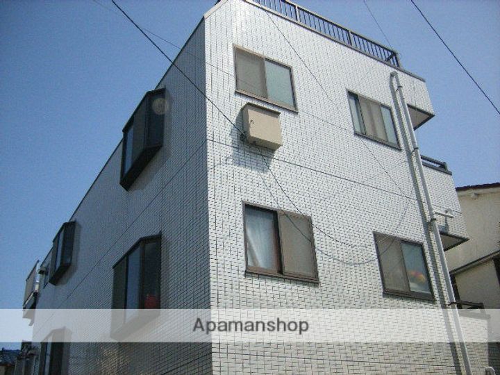 東京都江戸川区小松川4丁目の賃貸マンションの外観