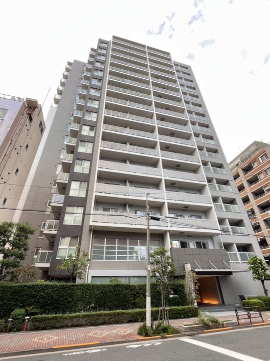 パークアクシス元浅草ステージの外観