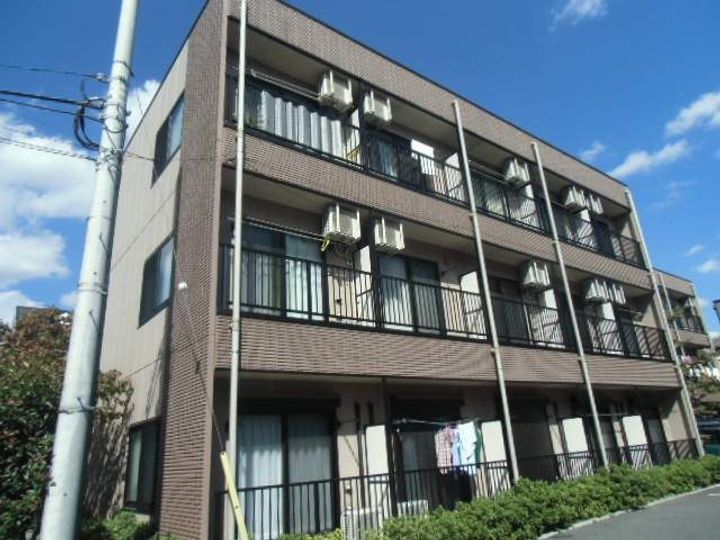 アンプルール フェール リリエンハイムⅡの外観