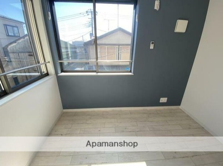 リブ・シェリーのその他画像