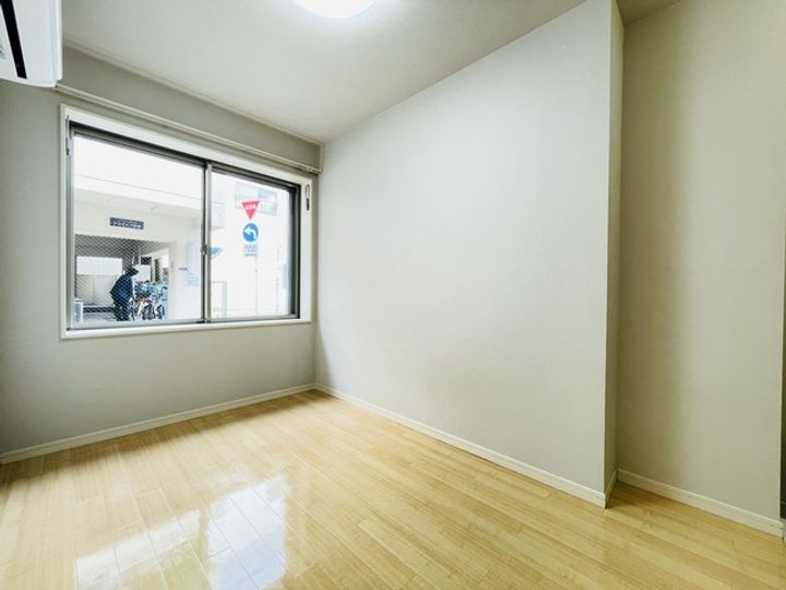 シャンテ町屋の居間