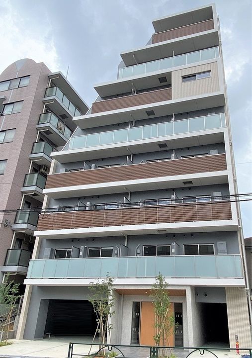 東京都台東区上野桜木1丁目の賃貸マンションの外観