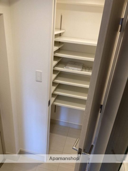 東京都台東区浅草7丁目の賃貸マンションの内装