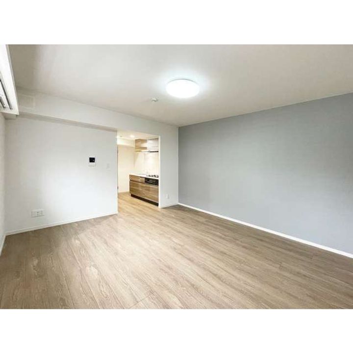 アルファコート東あずまの居間