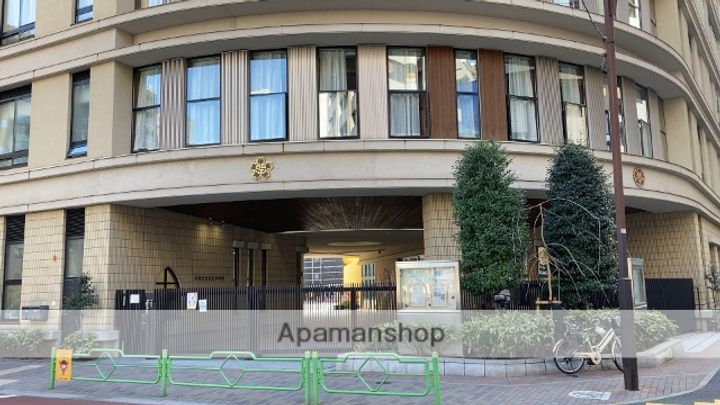 オーパスホームズ八丁堀の周辺