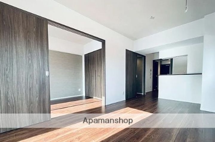 東京都台東区浅草5丁目の賃貸マンションの居間