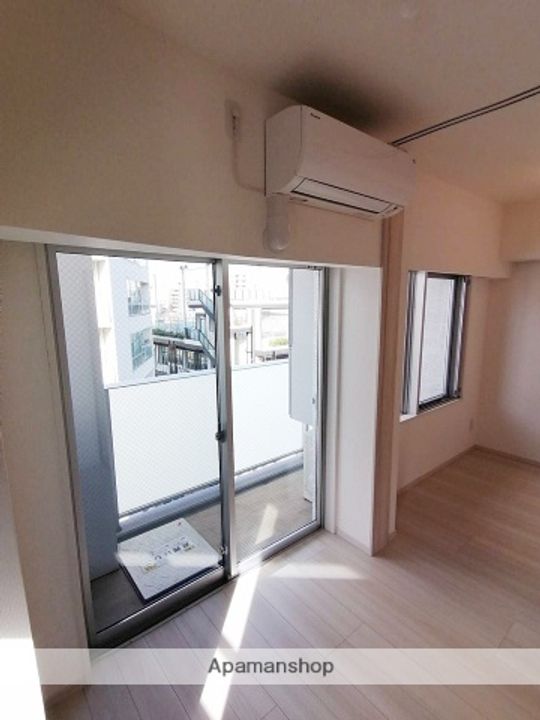 東京都台東区蔵前4丁目の賃貸マンションの居間