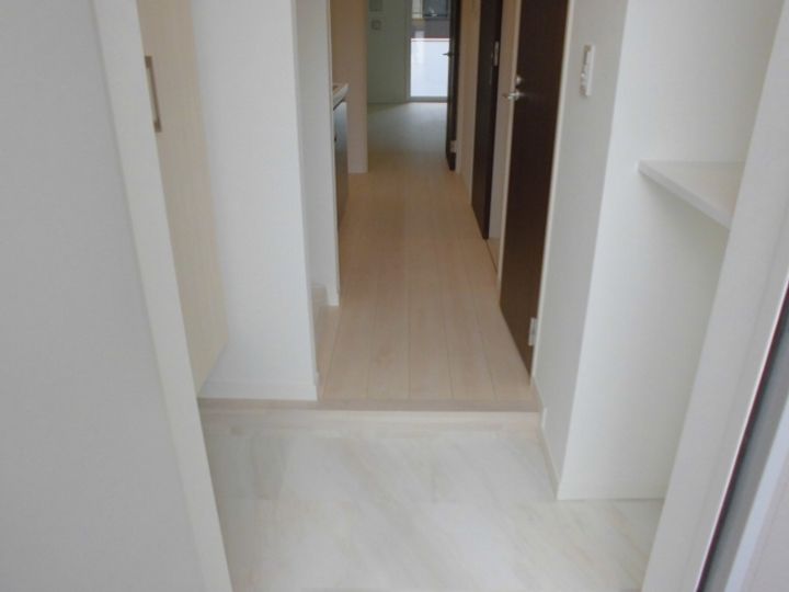 PLUM VILLAGEの玄関