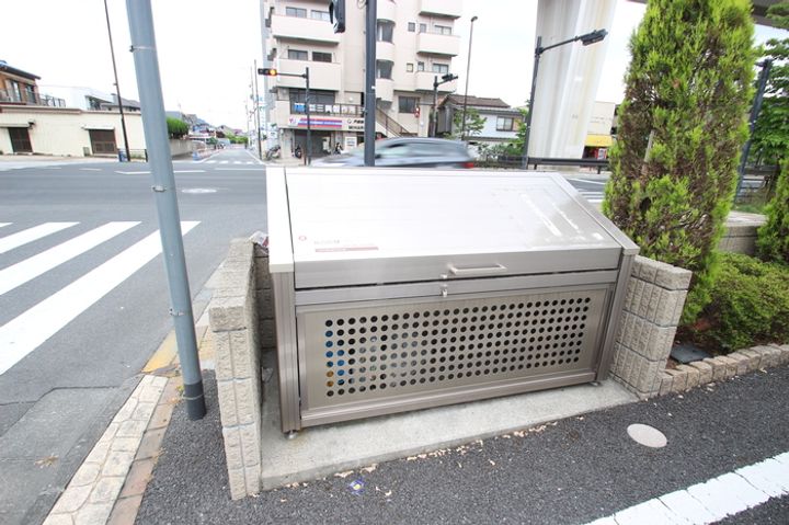 アクシス・ウィルIIの内装