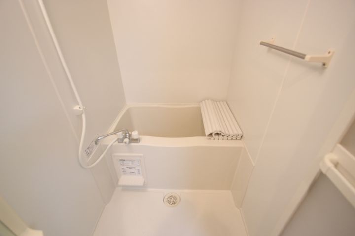 アクシス・ウィルIIの風呂