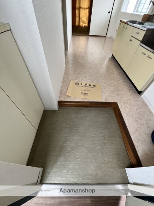 SHINO 36 BLDG.の玄関