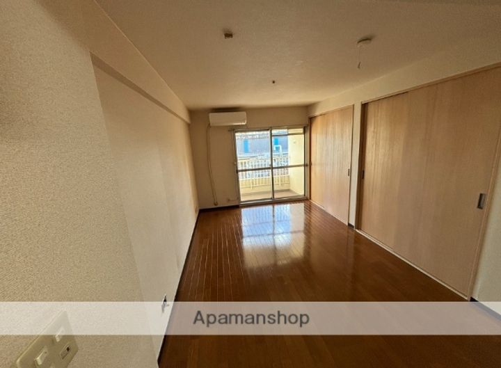 升本マンションの居間